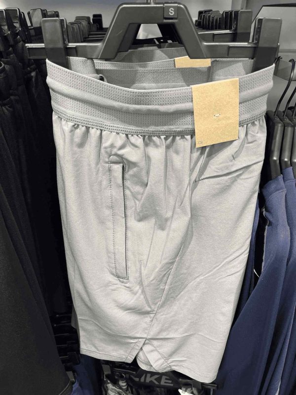 quần short vải dù 4